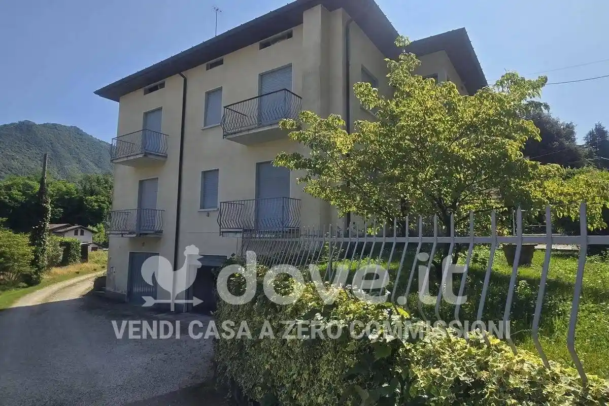 Appartamento in vendita a Laveno-Mombello