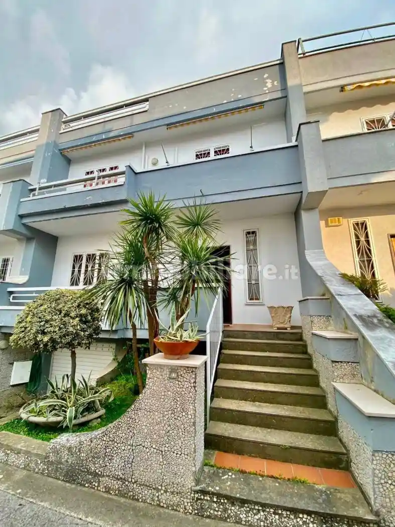 Villa in vendita a Roccapiemonte