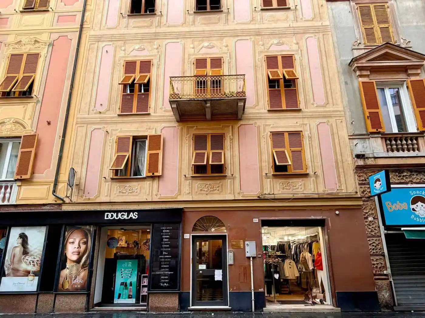 Appartamento in vendita a Genova