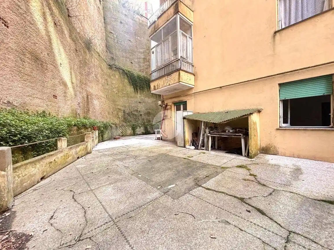 Appartamento in vendita a Genova