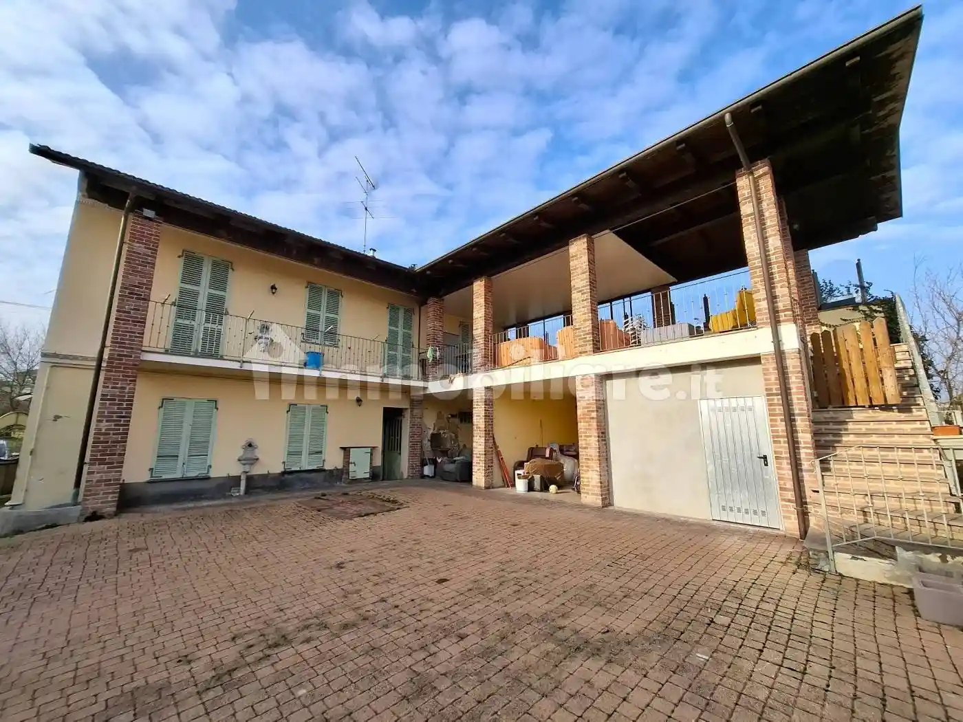 Rustico - Casale in vendita a Asti