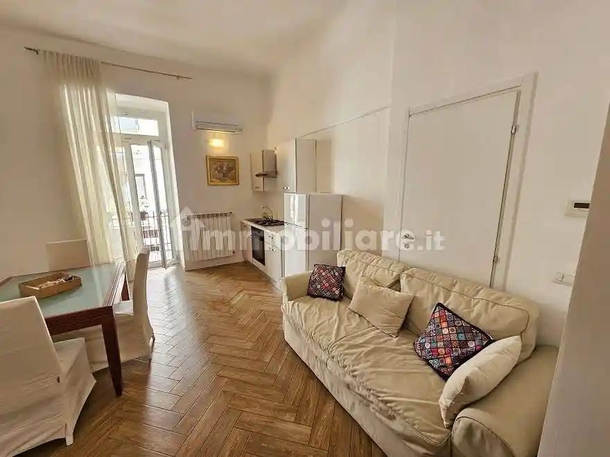 Appartamento in affitto a Bari