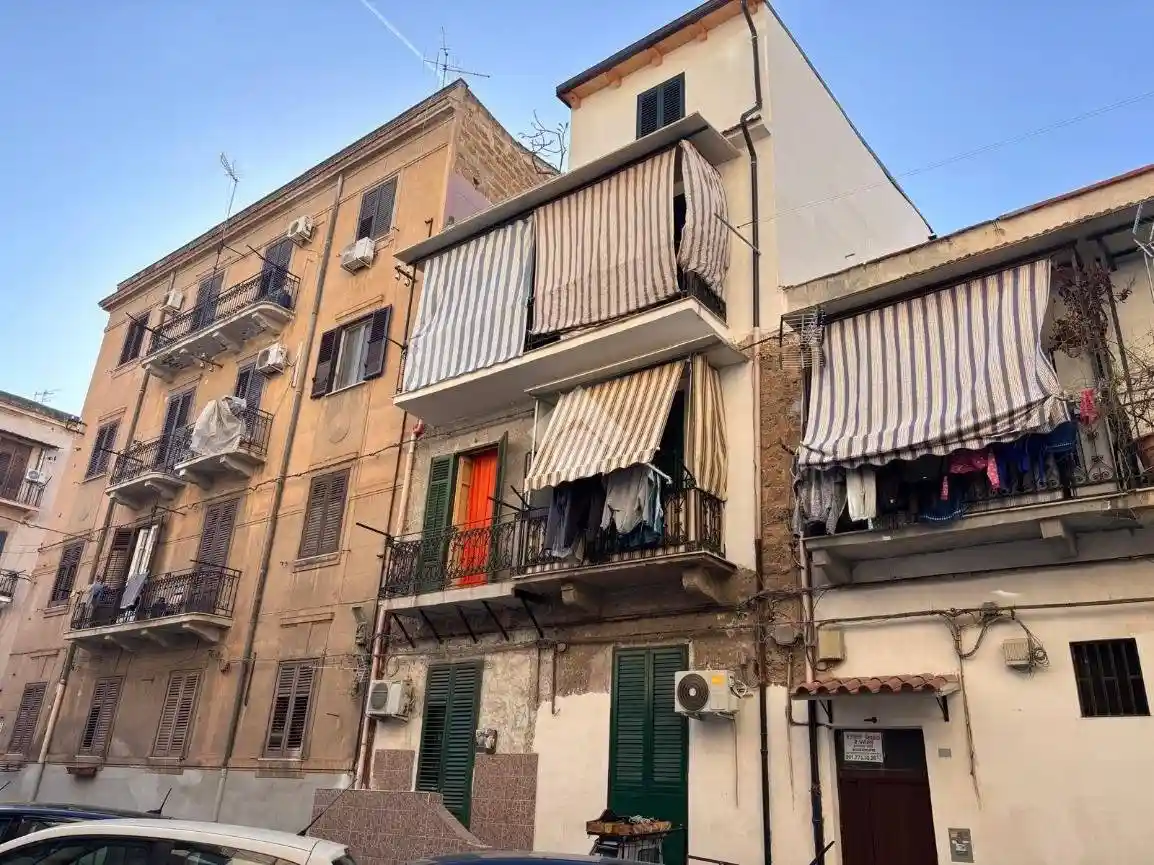 Appartamento in vendita a Palermo