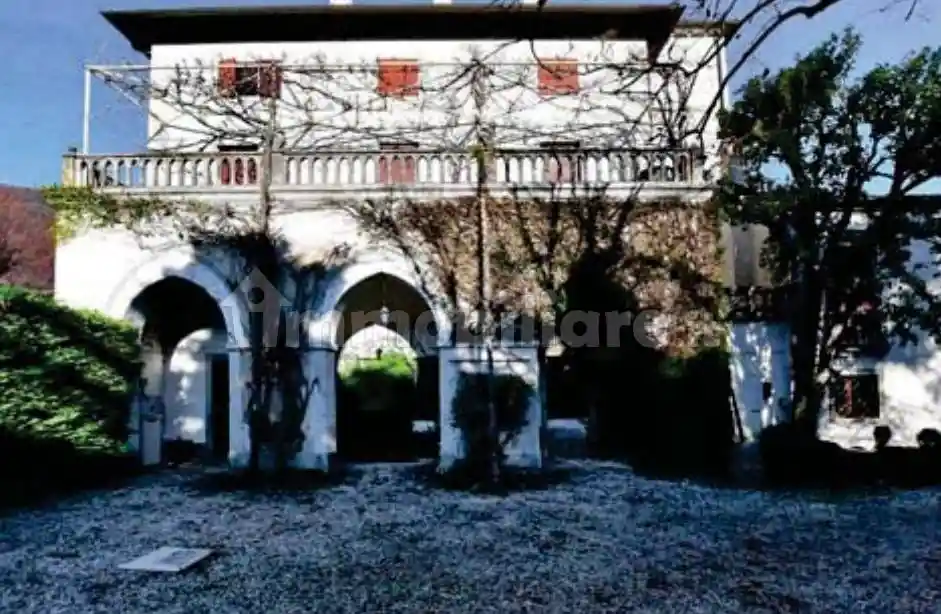 Villa in vendita a Vittorio Veneto