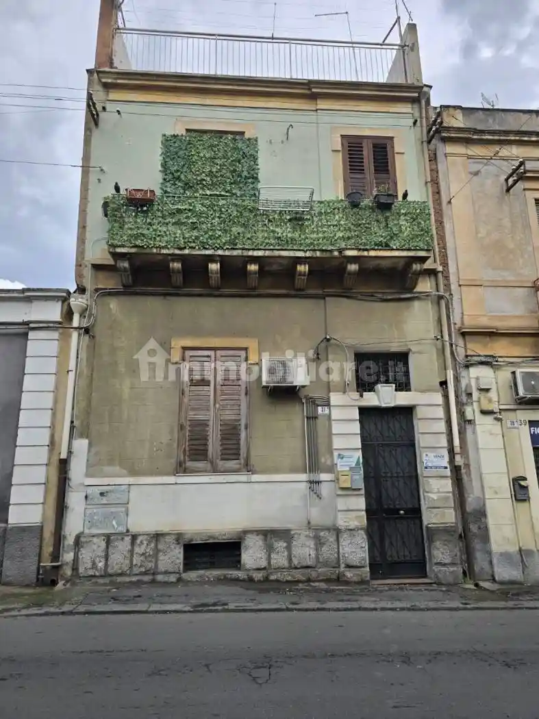 Appartamento in vendita a Catania