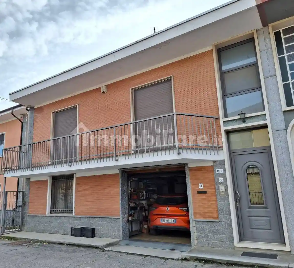 Villa in vendita a None