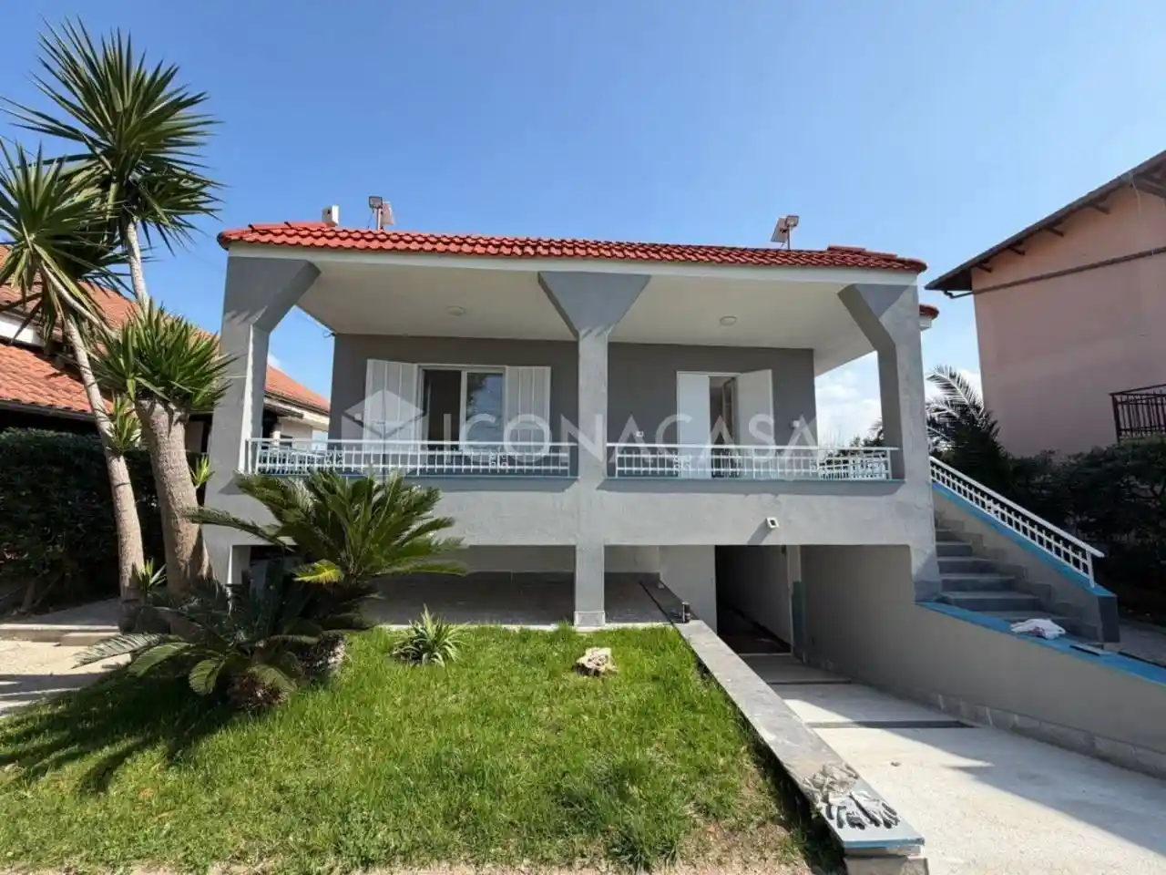 Villa in vendita a Giugliano in Campania