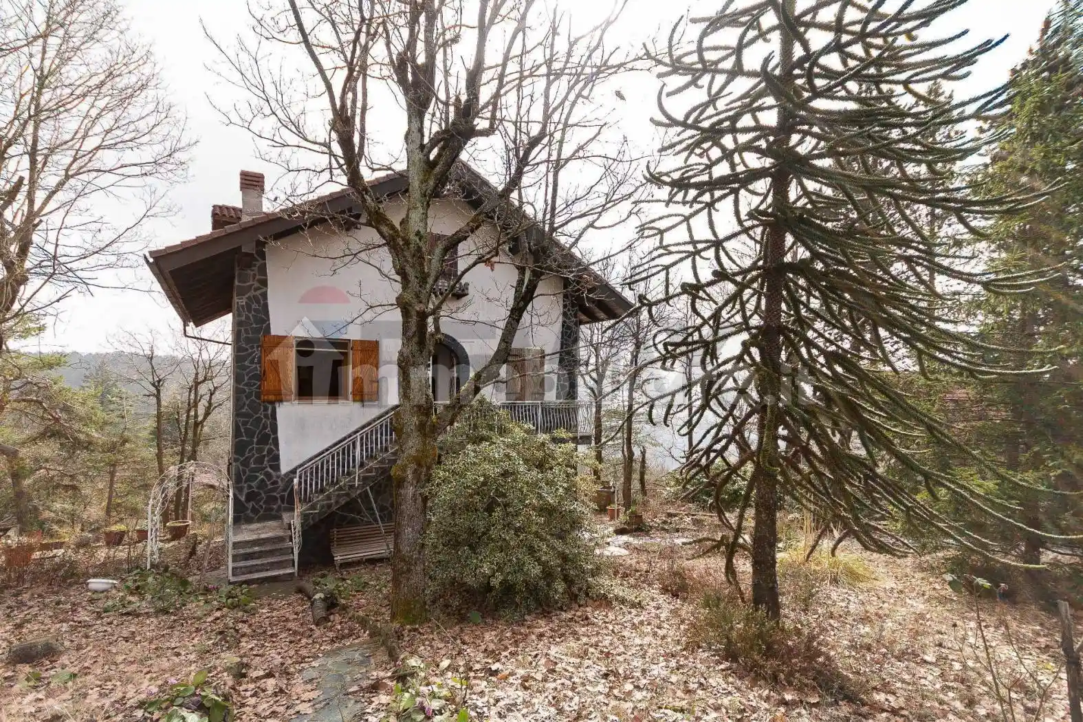 Casa indipendente in vendita a Ponzone