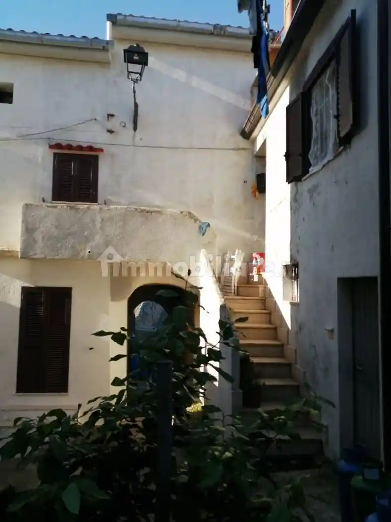 Casa indipendente in vendita a Maierà