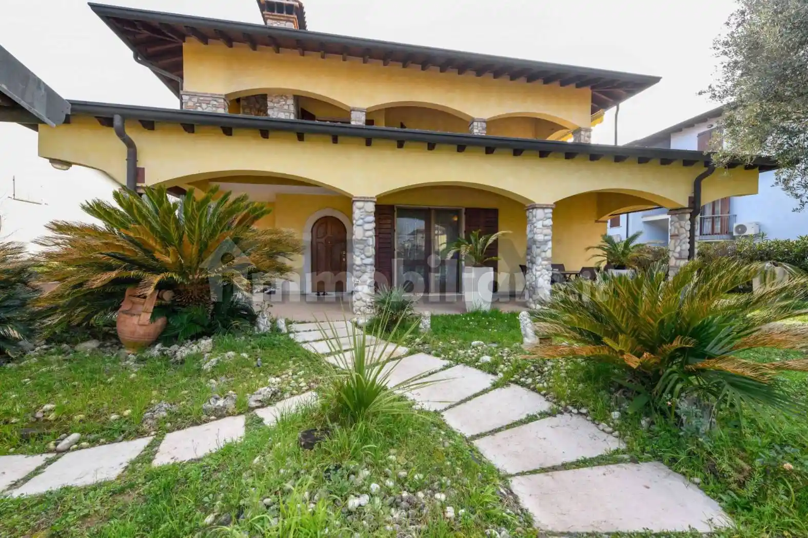 Villa in vendita a Sirmione