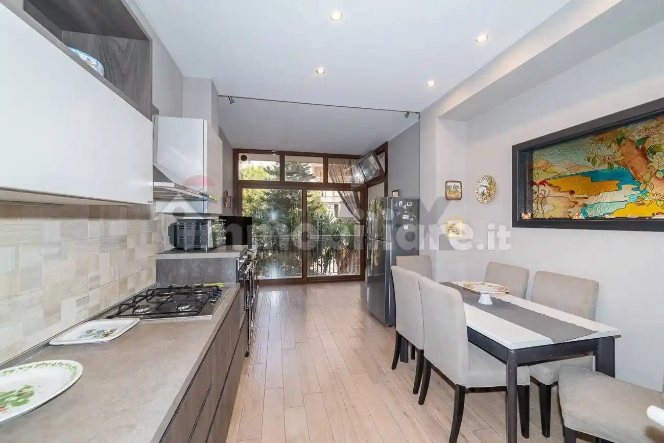 Appartamento in vendita a Tremestieri Etneo