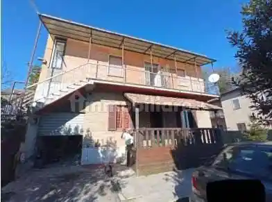 Casa indipendente in vendita a Narni