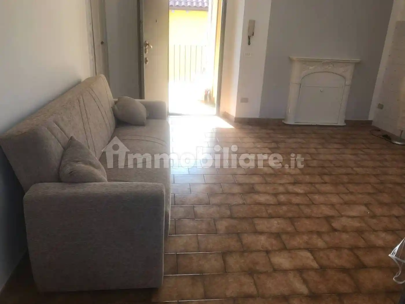 Appartamento in vendita a Gavirate