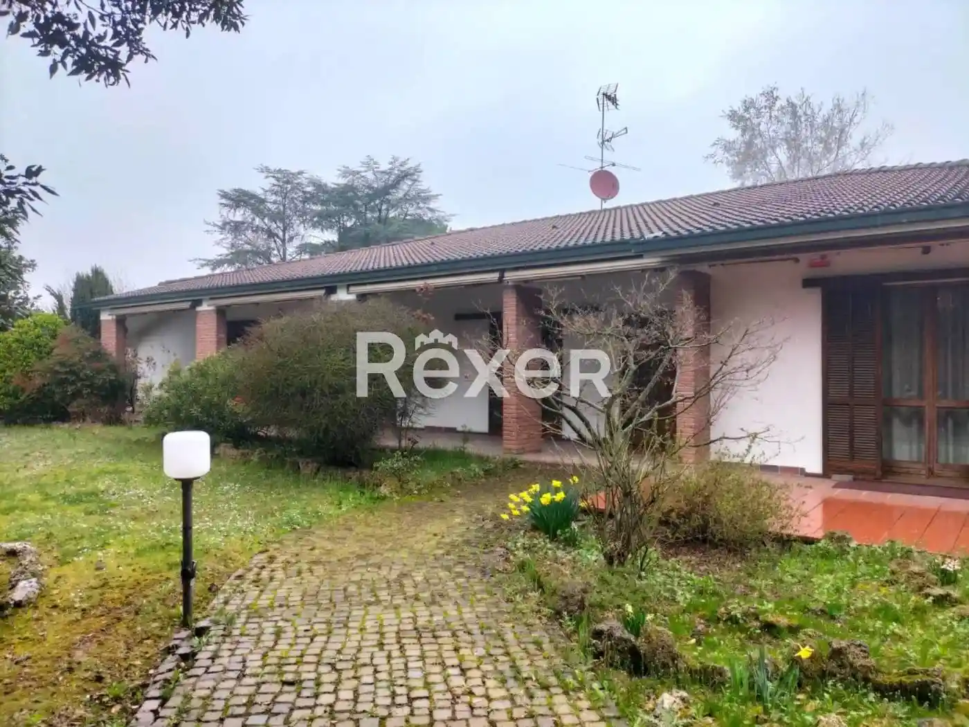 Casa indipendente in vendita a Torricella Verzate