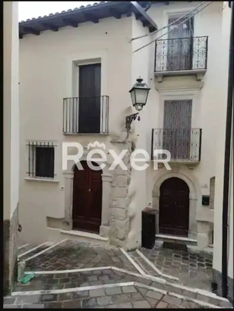 Casa indipendente in vendita a Anversa degli Abruzzi