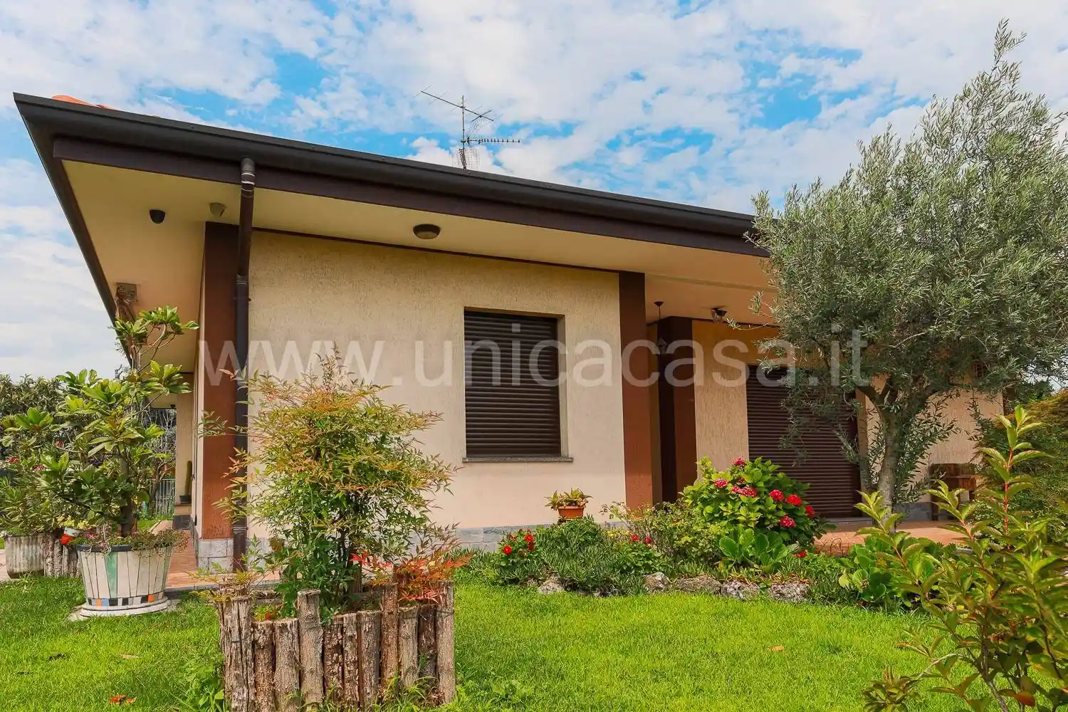 Villa in vendita a Busnago