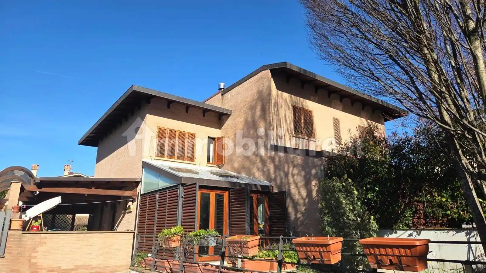 Villa in vendita a Foligno