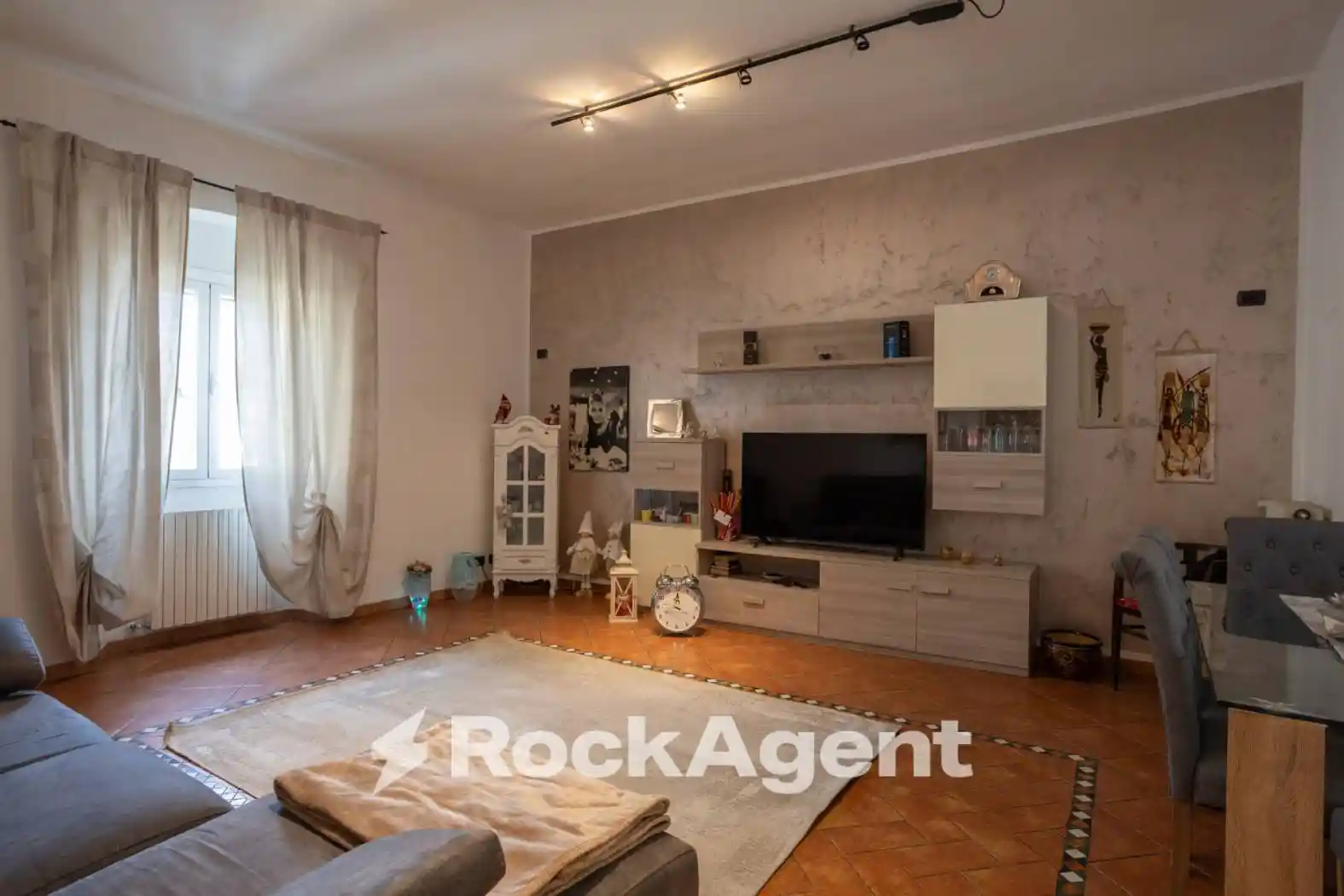 Appartamento in vendita a Livorno