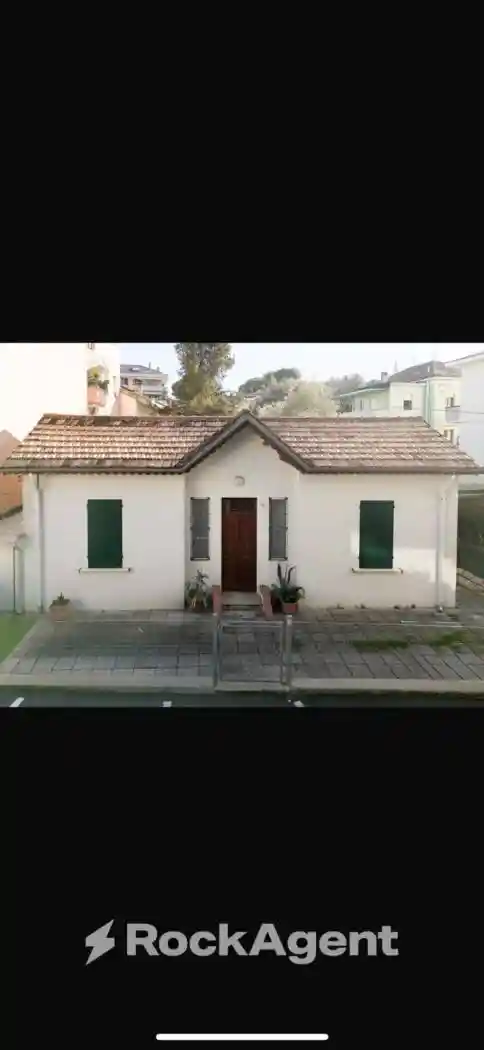 Villa in vendita a Cattolica