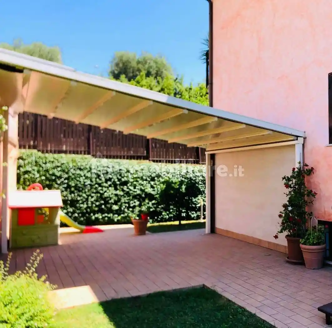 Villa in affitto a Roma