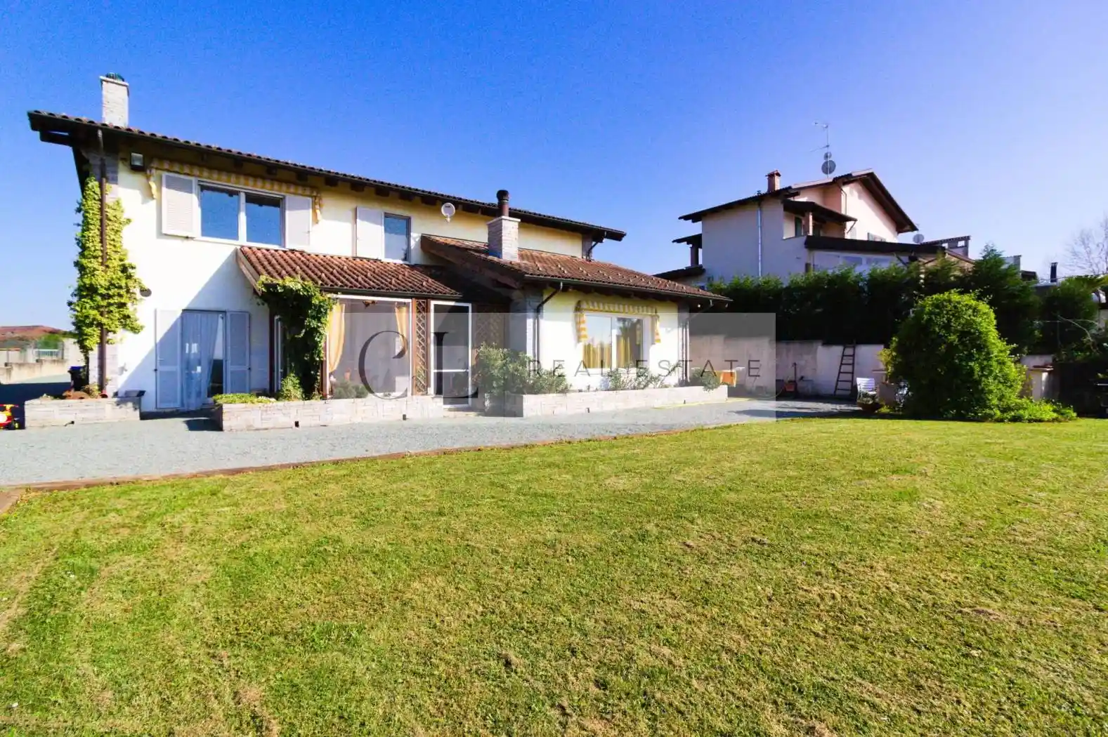 Villa in vendita a Carentino