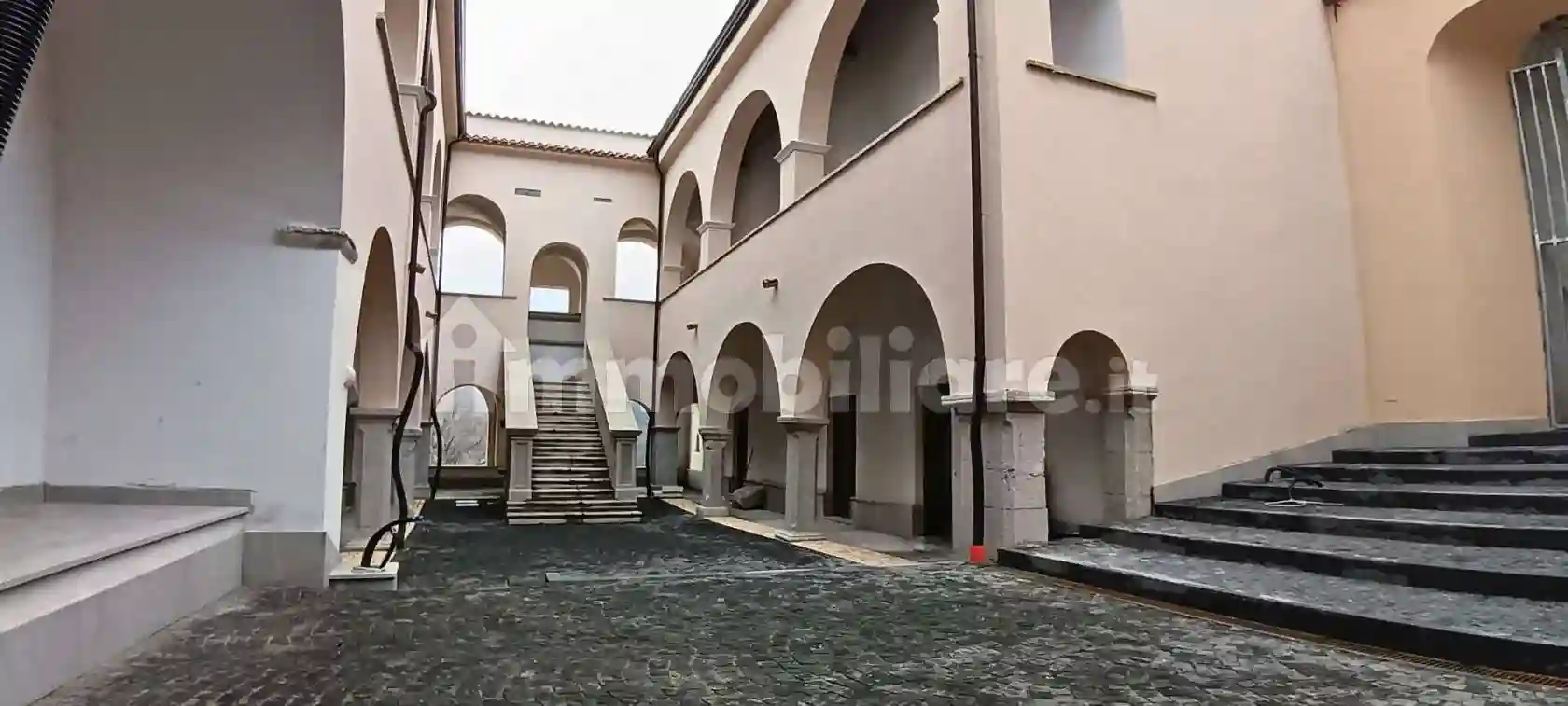 Palazzo - Edificio - foto 3