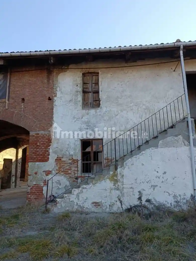 Rustico - Casale in vendita a Torino