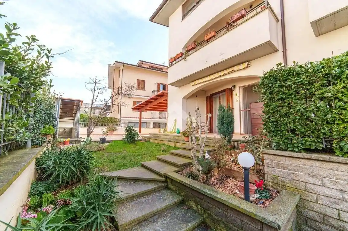 Appartamento in vendita a Vitorchiano