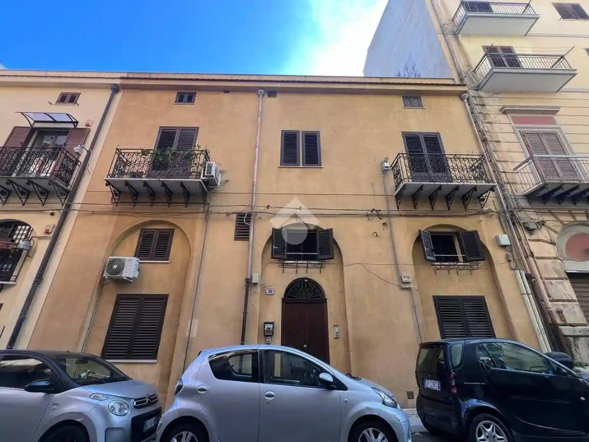 Appartamento in vendita a Palermo