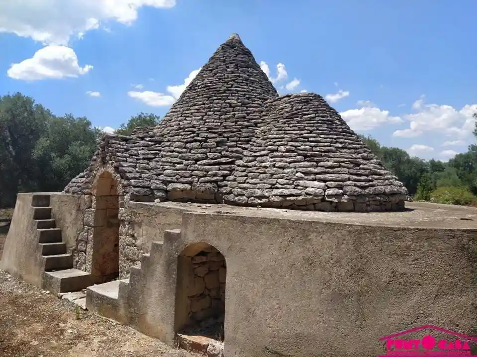 Rustico - Casale in vendita a Ostuni