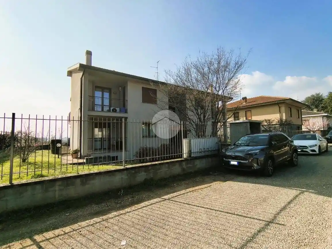 Appartamento in affitto a Bernate Ticino