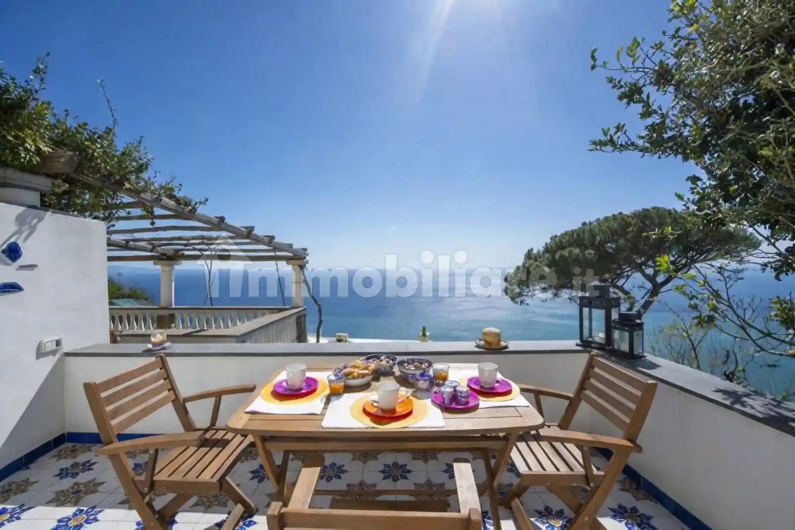 Appartamento in vendita a Furore