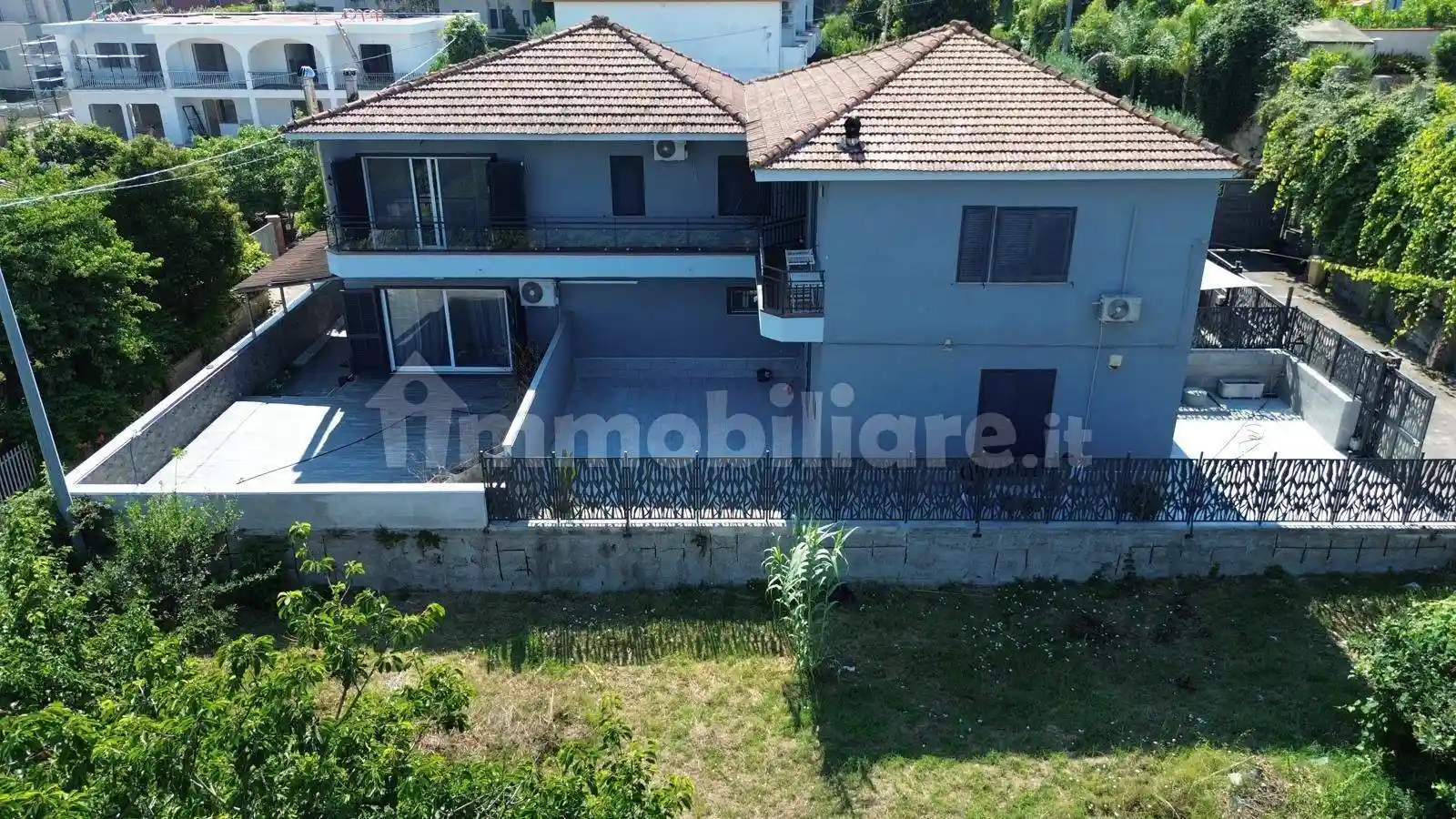 Villa in vendita a Giugliano in Campania