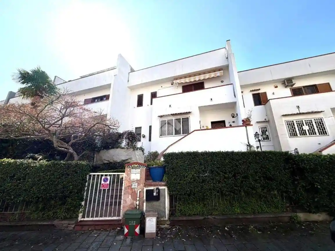 Villetta a schiera in vendita a Salerno