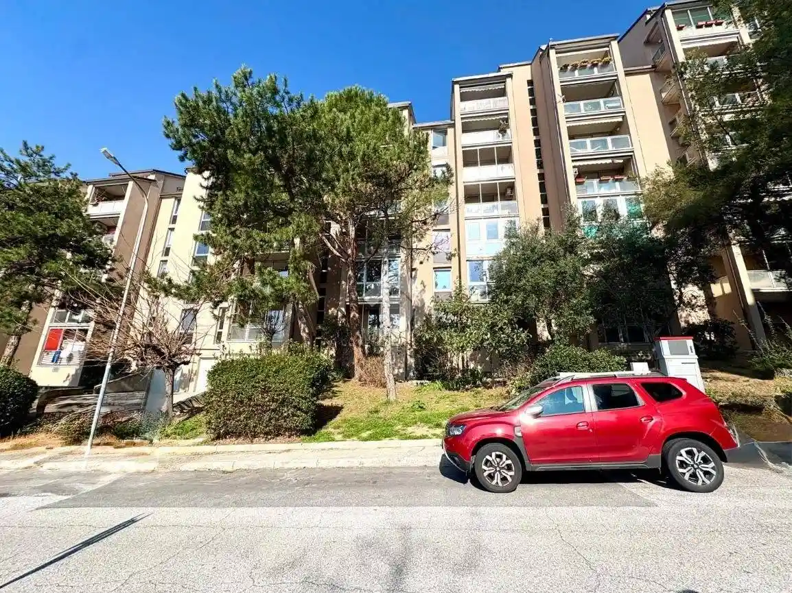 Appartamento in vendita a Trieste