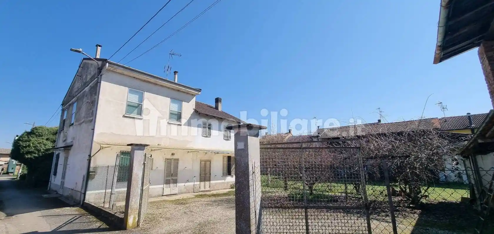 Villa in vendita a Mortara