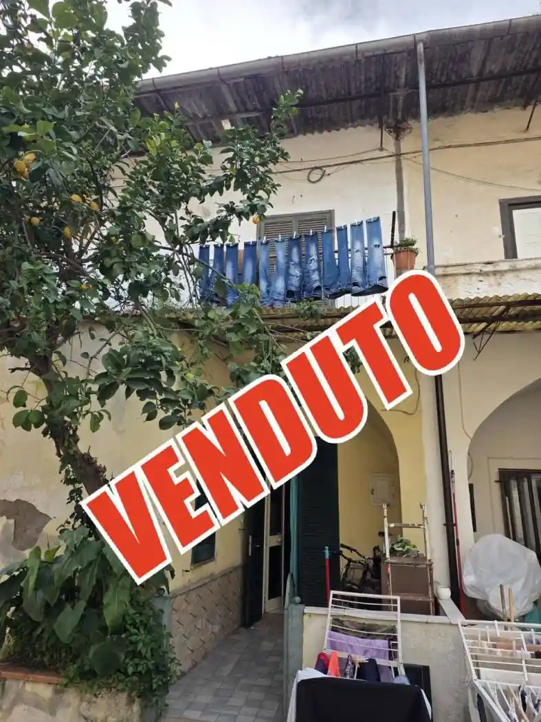 Appartamento in vendita a Acerra