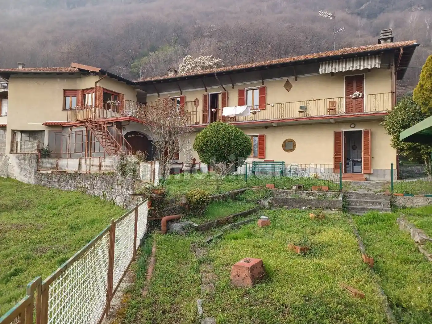 Casa indipendente in vendita a Omegna