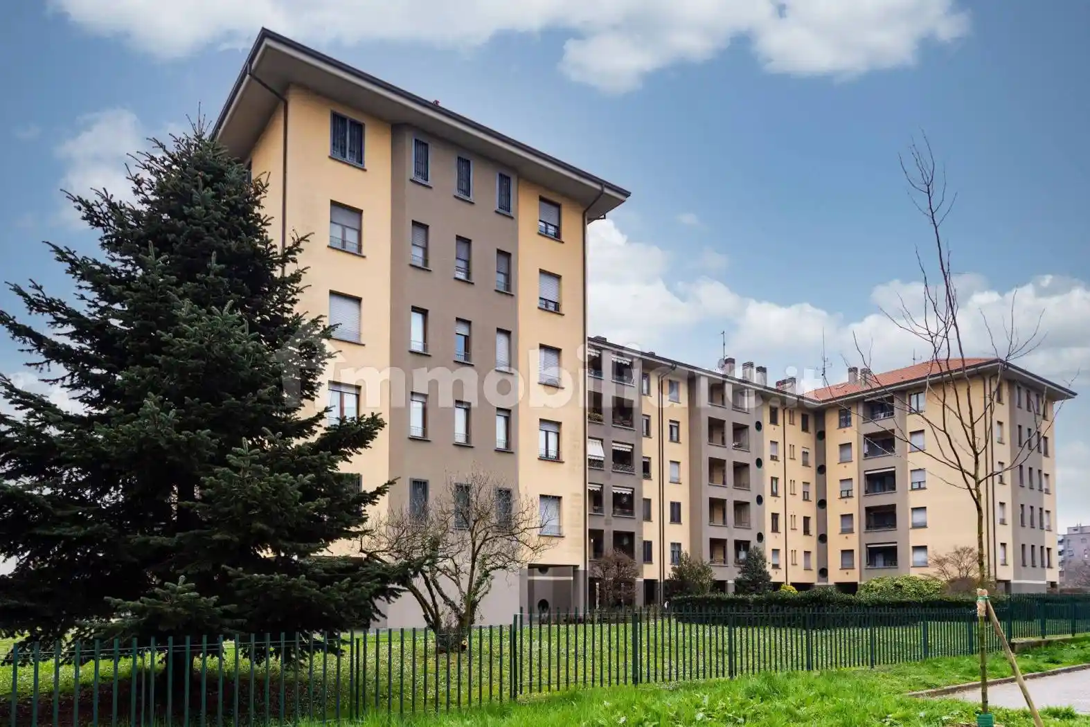 Appartamento in vendita a Monza