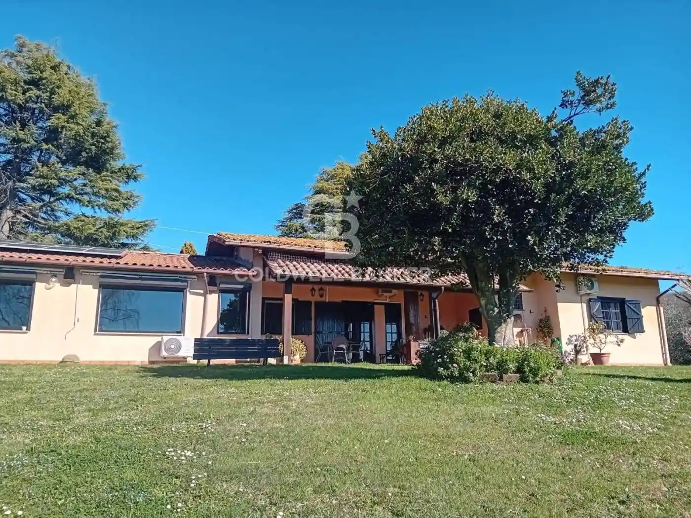 Villa in vendita a Sutri