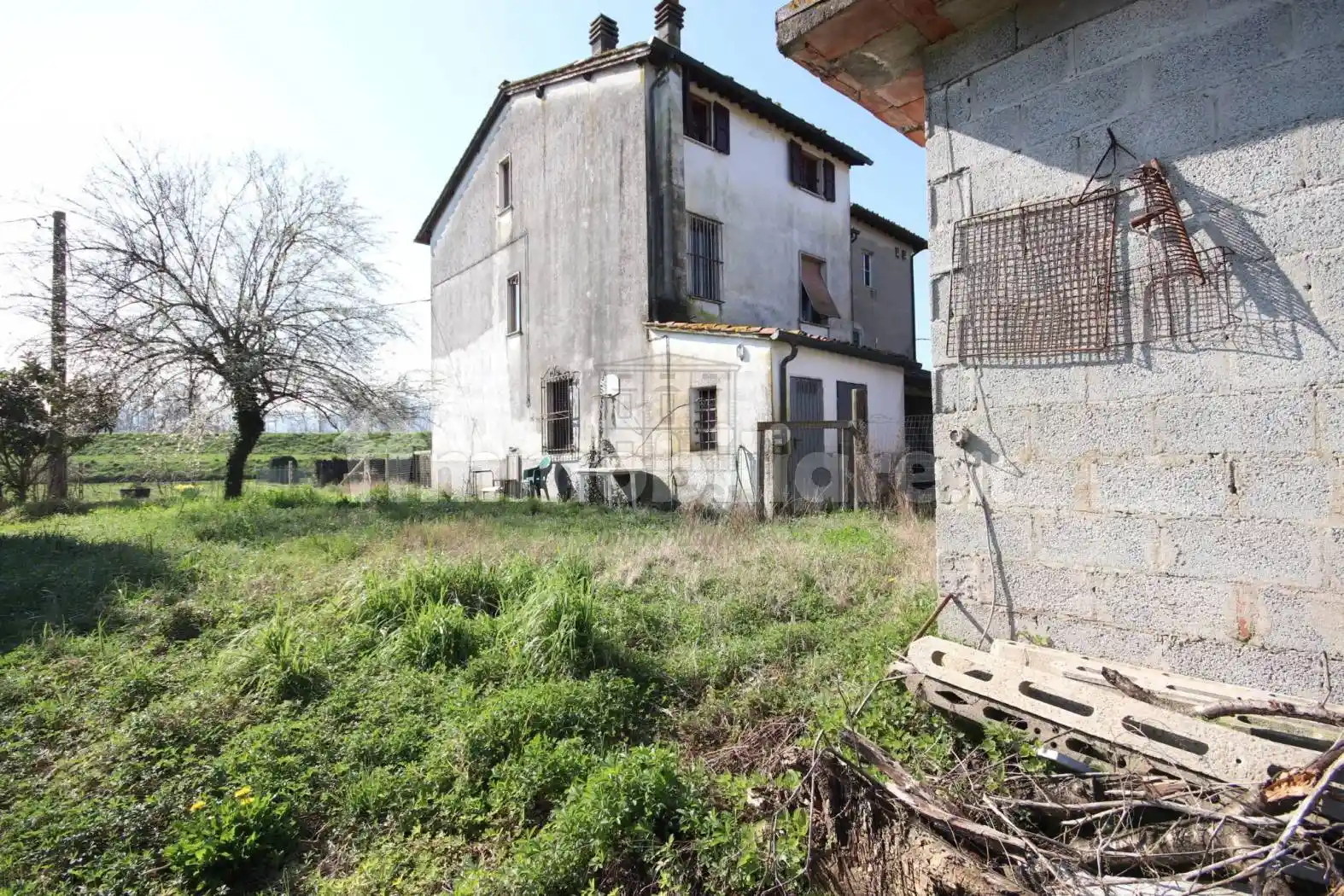 Casa indipendente in vendita a Lucca