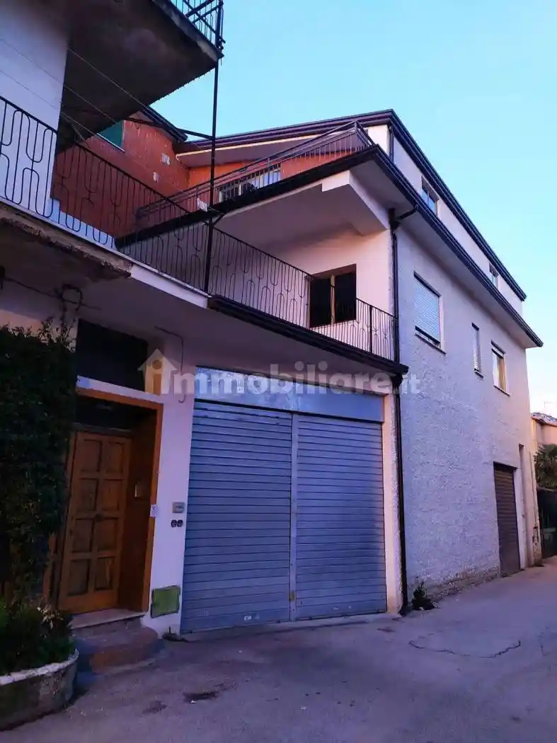 Villa in vendita a Vairano Patenora