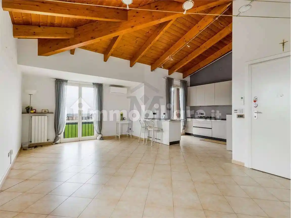 Appartamento in vendita a Quattro Castella