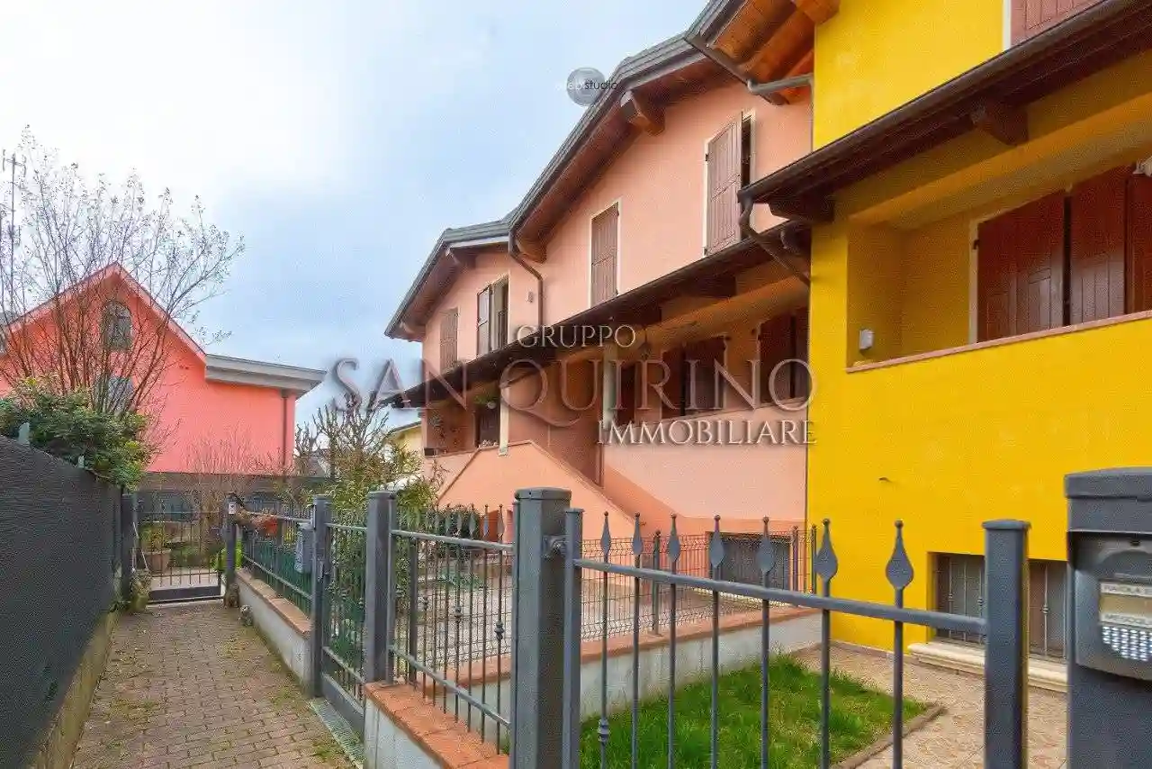 Villetta a schiera - foto 2