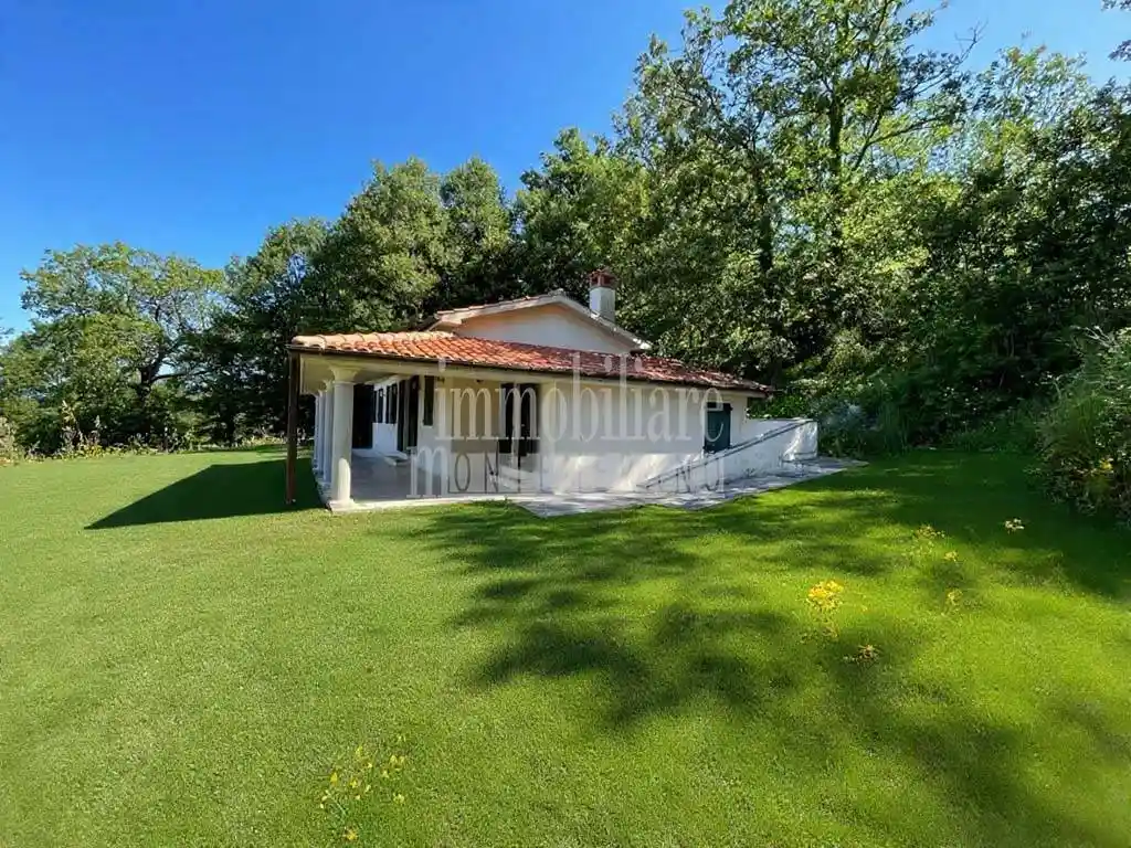 Rustico - Casale in vendita a Semproniano