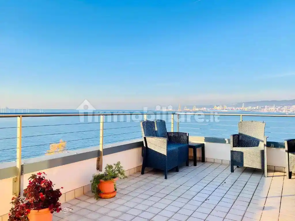 Appartamento in affitto a Muggia