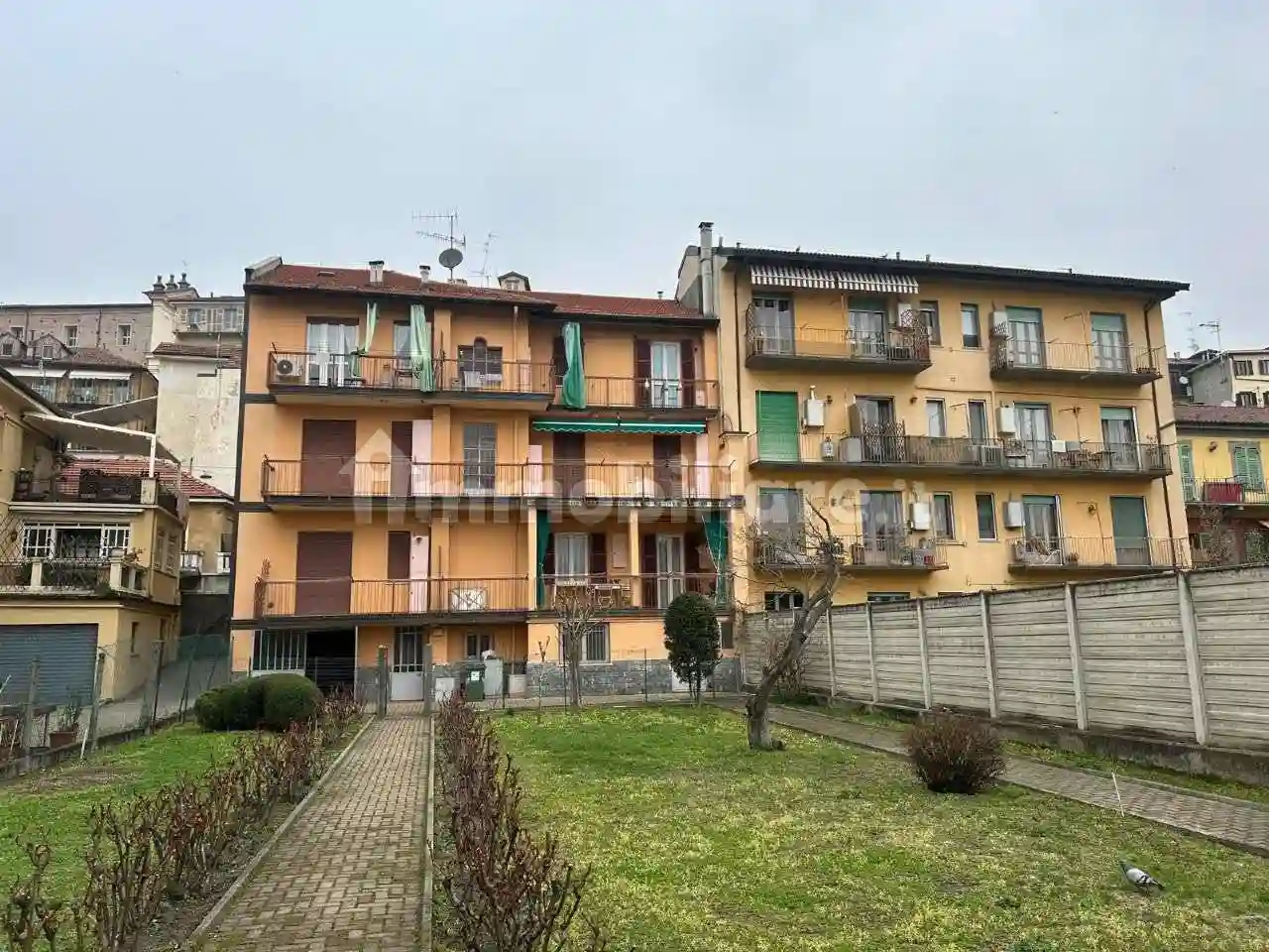 Palazzo - Edificio - foto 2