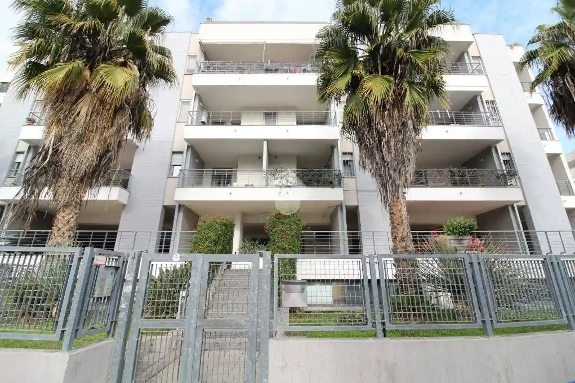 Appartamento in affitto a Brindisi