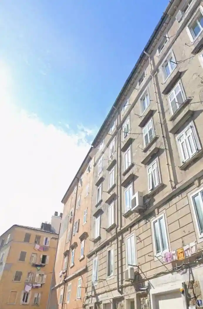 Appartamento in vendita a Trieste
