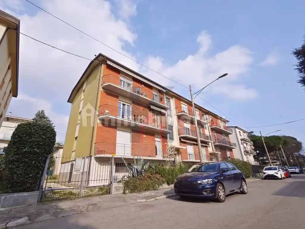Appartamento in vendita a Forlì